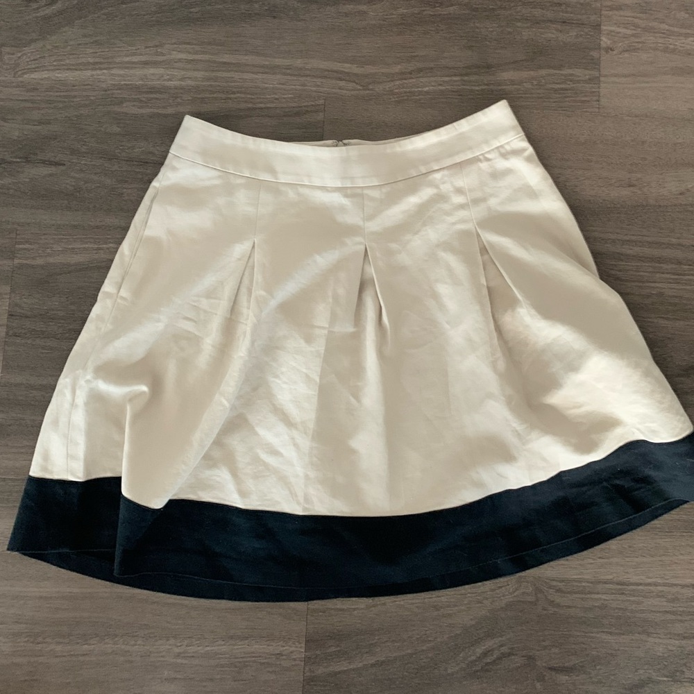 Banana Republic Two Tone Pleated Skirt